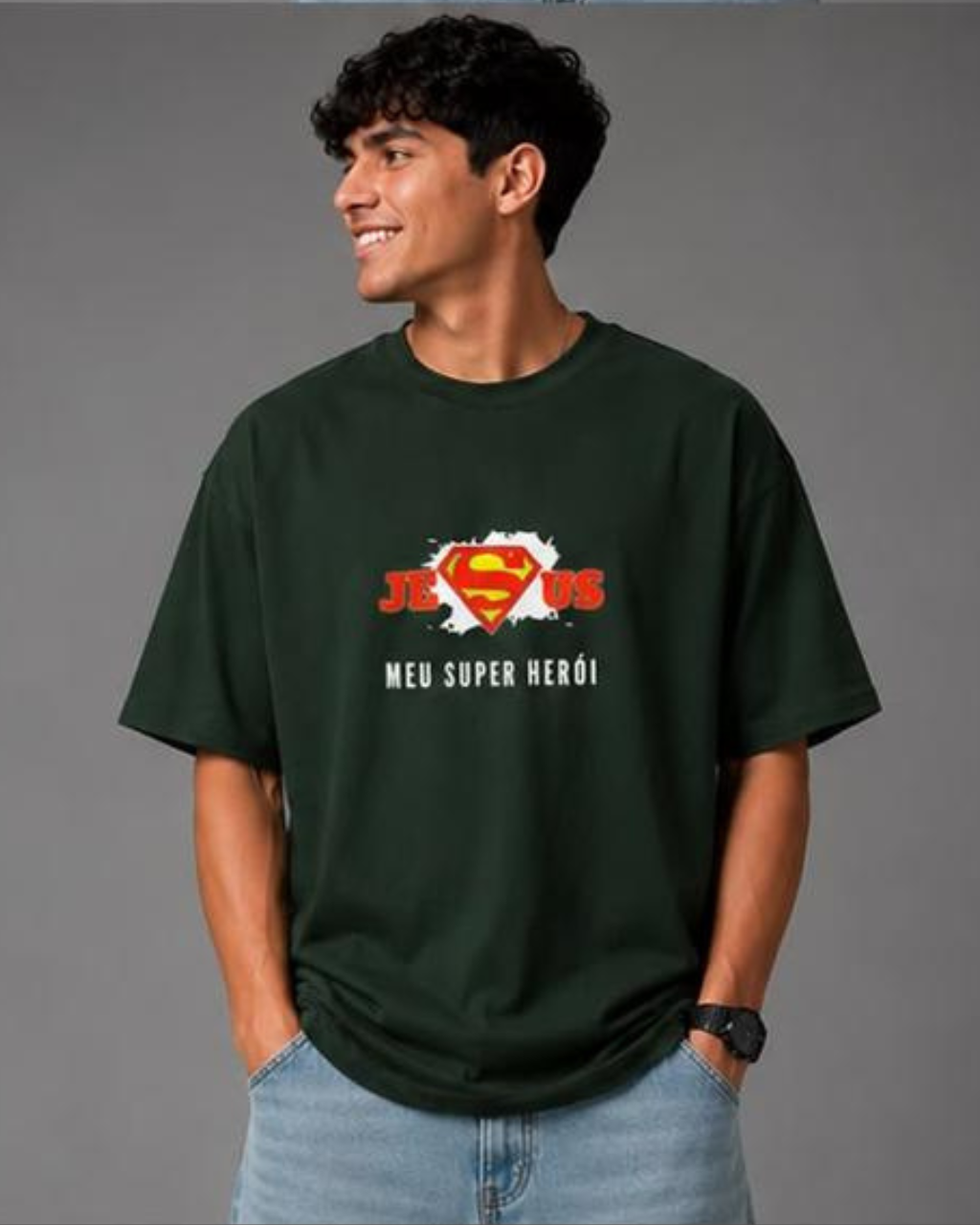 Camiseta Oversized "JESUS MEU SUPER HEROI"