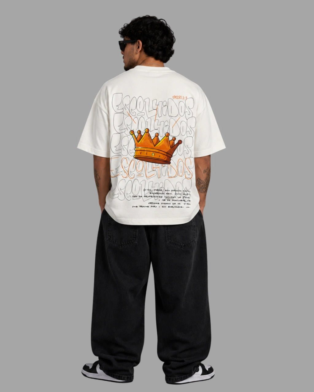 Camiseta Oversized "ESCOLHIDO" "1 PEDRO 2: 9"