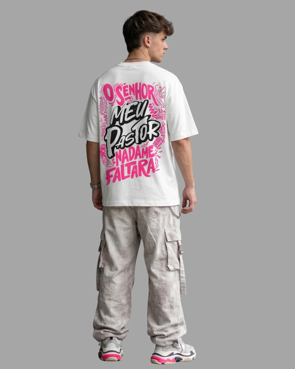 Camiseta Oversized "O SENHOR É O MEU PASTOR" 'Estilo Rosa'