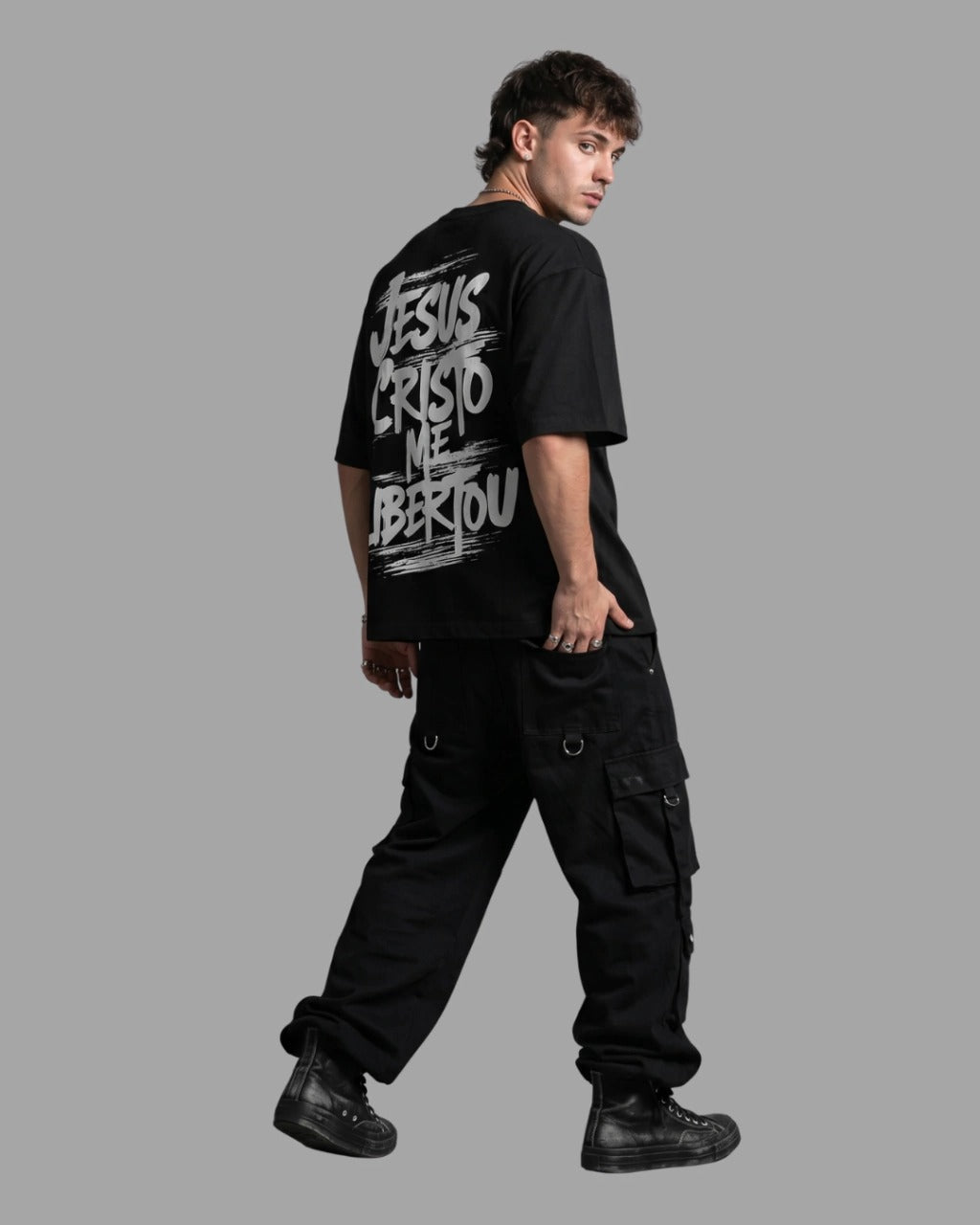 Camiseta Oversized "JESUS CRISTO ME LIBERTOU"