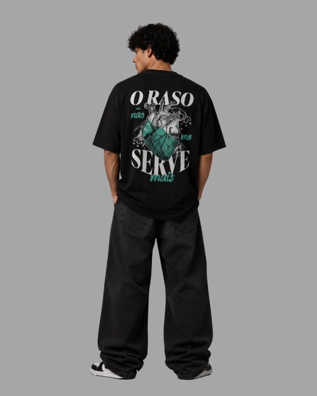 Camiseta Oversized "O RASO NÃO ME SERVE MAIS"