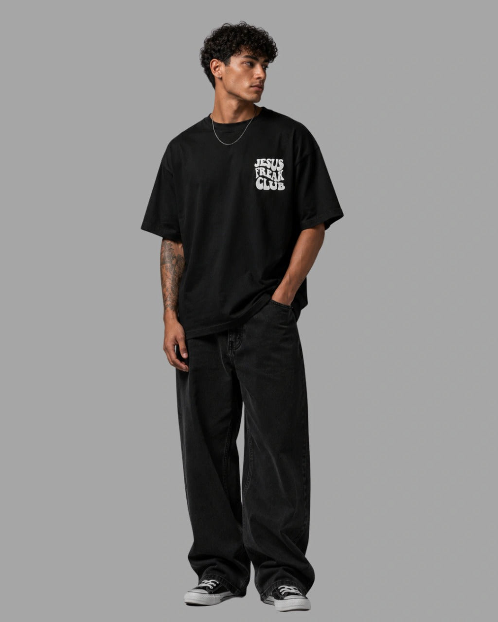 Camiseta Oversized "JESUS FREAK CLUB"