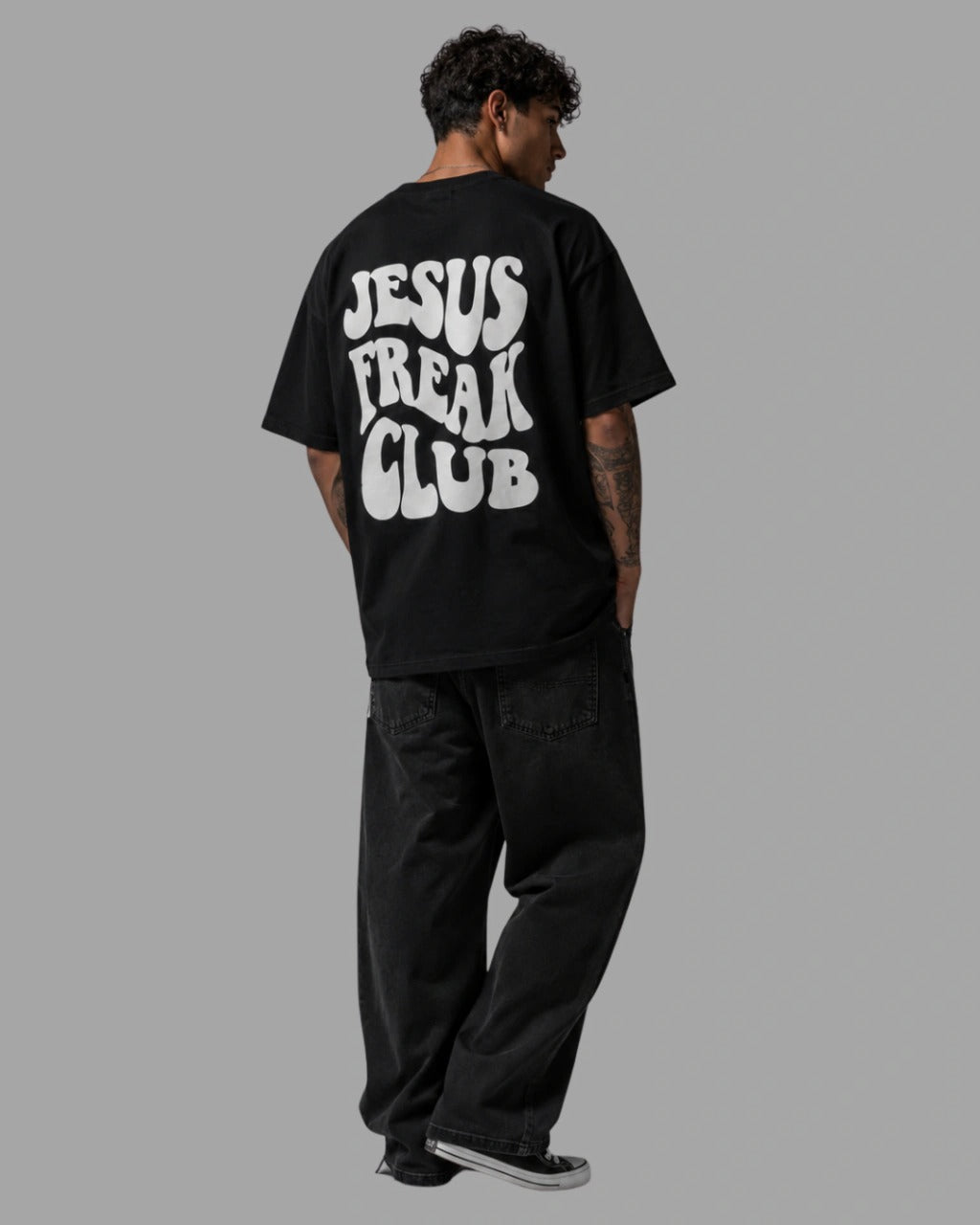 Camiseta Oversized "JESUS FREAK CLUB"