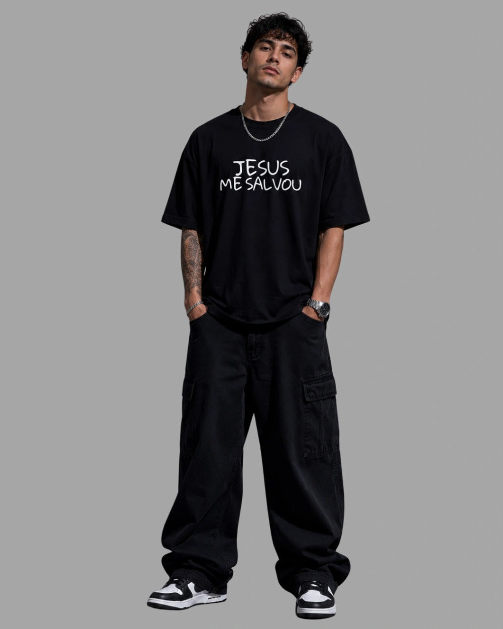 Camiseta Oversized "JESUS ME SALVOU"