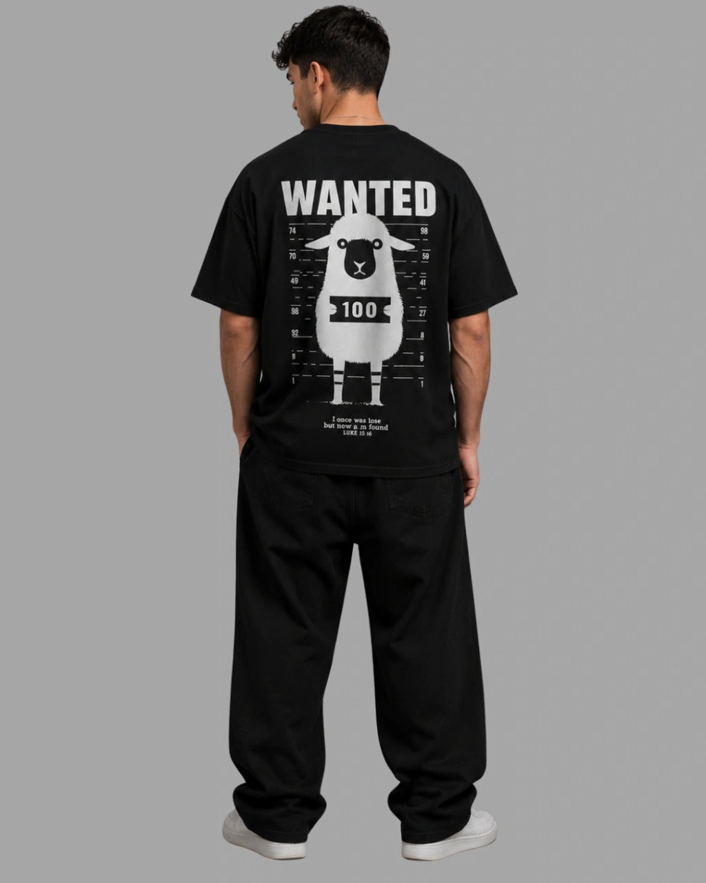 Camiseta Oversized "WANTED"