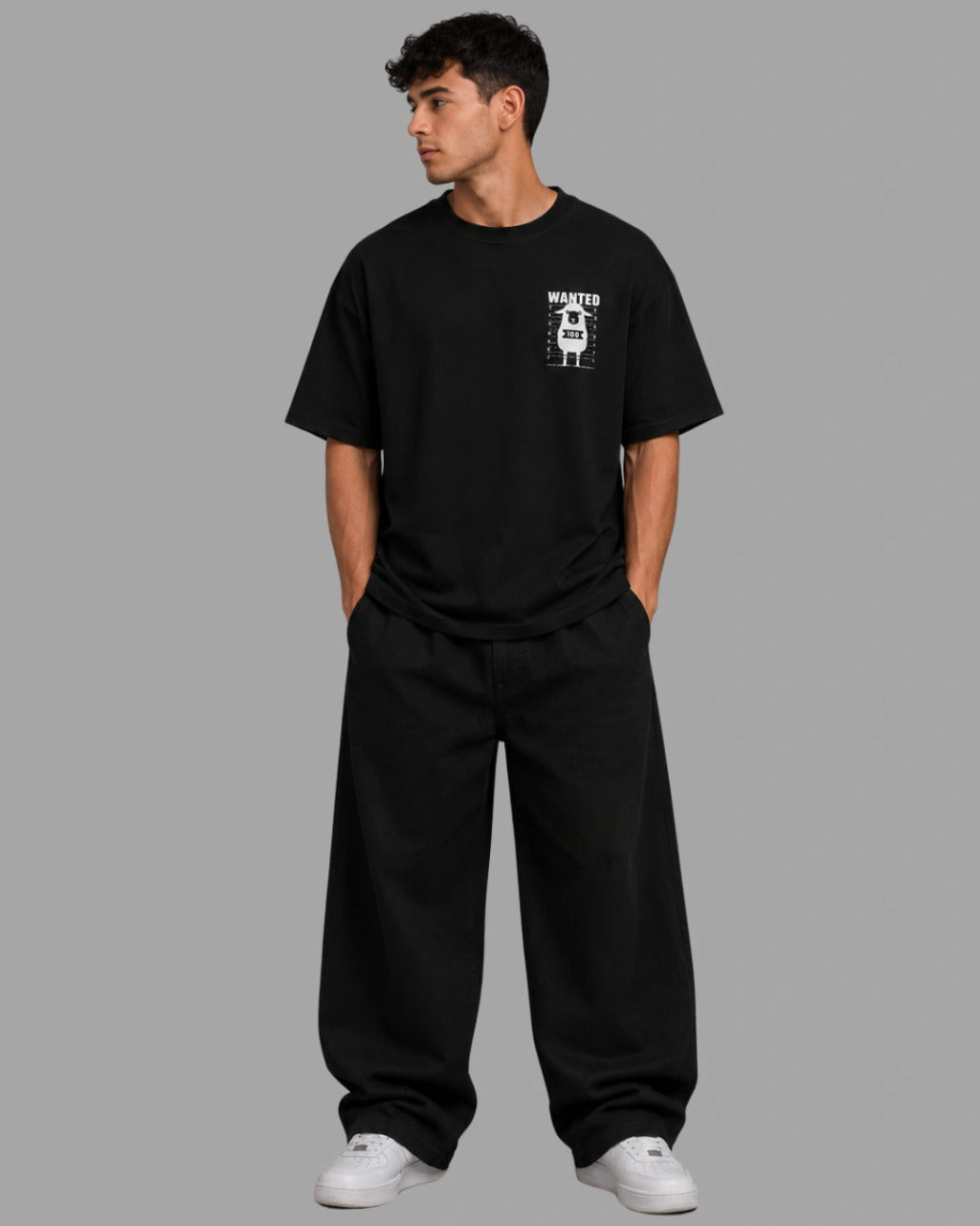 Camiseta Oversized "WANTED"