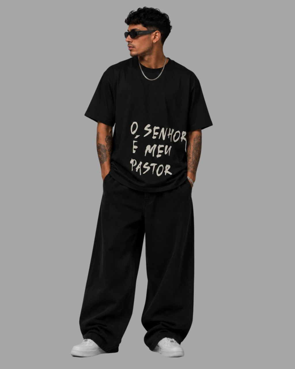 Camiseta Oversized ''O SENHOR É O MEU PASTOR'